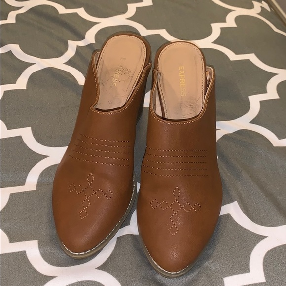 Express Mule - Picture 2 of 3